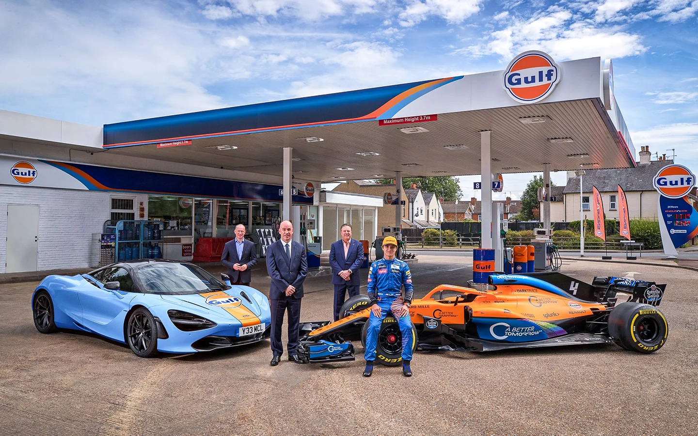 Gulf Oil Top Office With Mclaren Lando Norris